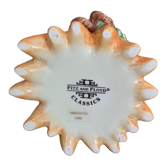 Fitz & Floyd Classics Candle Carrot Vegetable Poured Wax Ceramic 3 1/2 inches - Picture 7 of 7